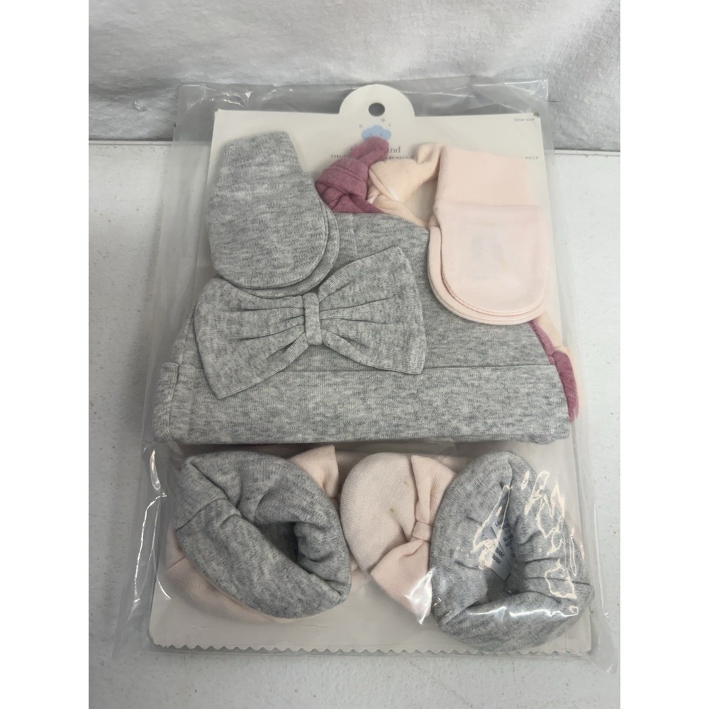 6 Piece set Baby Girl Beanie, Gloves and Bootie Set One size